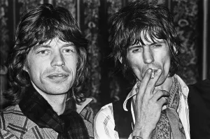 00375 Prints: Rolling Stone Keith Richard who appeared in Aylesbury courthouse on a charge of