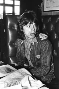00375 Prints: Rolling Stone Mick Jagger who attended court in Aylesbury courthouse in support of fellow