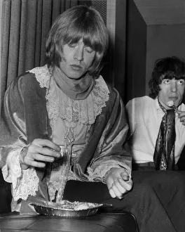 Rolling stones: Brian Jones and Bill Wyman 19th May 1967 grab a bite to eat