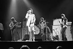 Rolling Stones'on stage of Newcastle City Hall on Thursday 4 / 3 / 1971 for