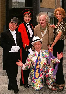 Ronnie Corbett John Inman Martie Caine and Mike Yarwood actor actress