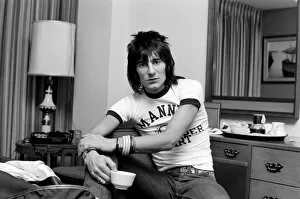 Images Dated 1st March 1975: Ronnie Wood, guitarist with Rod Stewart and The Faces. March 1975 75-01012-021