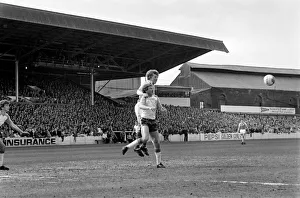 00220 Prints: Rotherham 2 v. Luton 2. April 1982 MF06-38-004 Local Caption Division 2 Football
