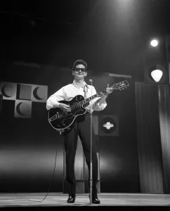 Roy Orbison pop singer performing on Sunday Night at the London Paladium. 7th March 1965