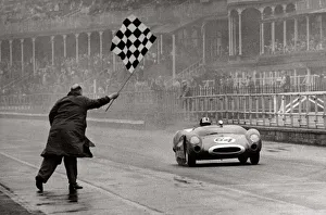 Roy Salvadori Motor Racing Aintree April 1963 Salvadori takes