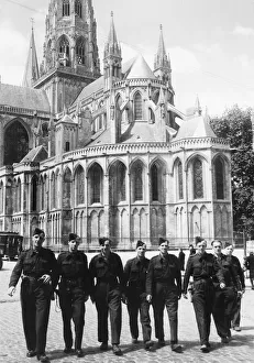 01439 Prints: Royal Air Force ground staff in Bayeux during their off duty periods make friends with