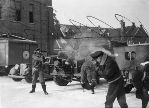 Fight Prints: Royal Airforce Train Busting pilots find time to play snowballs