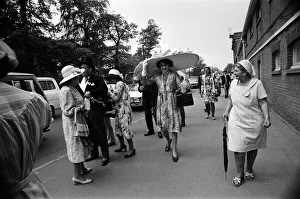 Ascot Prints: Royal Ascot, first day. Dame Edna Everage wearing a huge, five foot wide hat