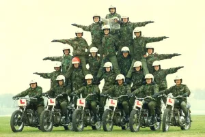 The Royal Corps of Signals display team (The White Helmets)