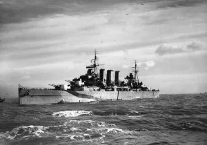 01442 Prints: The Royal Navy Iron Duke Class frigate HMS Kent during the Second World War