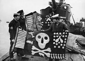 Crew Prints: Royal Navy submarine HMS Torbay returns home to Portsmouth
