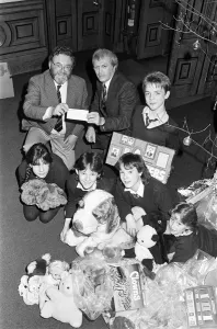 00523 Prints: Royds Hall High School head Peter Clarkson presenting 40 cheque to NSPCC for their