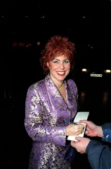 Ruby Wax Comedian / TV Presenter December 1998 Arriving at the LWT building in London