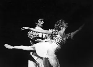 Rudolf Nureyev as The Prince and Jennifer Penney as Clara in The Nutcracker