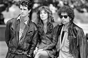 Images Dated 17th August 1986: Rupert Everett, Fiona Flanagan and Bob Dylan attend a photocall for their film '