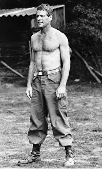 Ryan O Neal Film Actor during a break enjoys a game of Frisbee - August 1976Dbase MSI