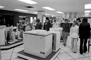 Images Dated 19th April 1975: Sales at Selfridges in Oxford street. Customers were buying up the television sets