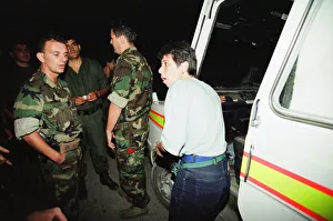 00865 Prints: Sally Becker, British Aid Worker pictured August 1993. Returns to Mostar