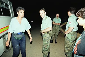 00865 Prints: Sally Becker, British Aid Worker pictured August 1993. Returns to Mostar