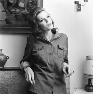 01131 Prints: Samantha Eggar, British actress is interviewed by Donald Zec, Daily Mirror Journalist