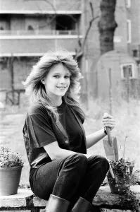 Gardening Prints: Samantha Fox contestant Miss Sunday People competition, aged 16 years old