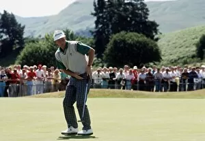 Images Dated 1st June 1989: Sandy Lyle Scottish golfer in action June 1989