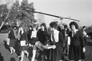 01043 Prints: Santa Claus arrives by helicopter at Pestalozzi Village for Children in Sedlescombe