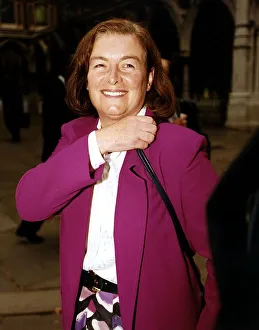 00907 Prints: Sara Keays who is pictured outside the high court where she won a libel battle for