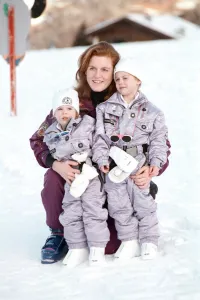 01506 Prints: Sarah, The Duchess of York on holiday in Klosters with her daughters Princess Eugenie