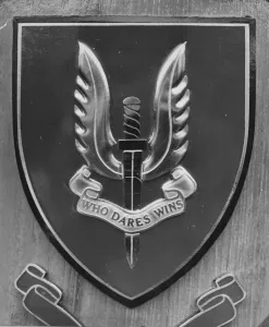 SAS Special Air Service motto Who Dares Wins shield April 1971