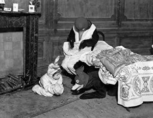 Scene from Father Christmas Calls on Pip, Squeak and Wilfred