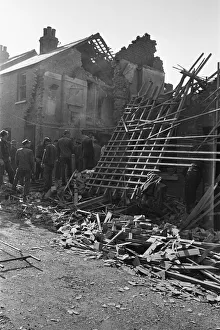 Rescue Prints: The scene at No. 38 Dudley Road, Folkestone when a shell fired from the German batteries