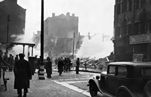01435 Prints: Scenes in Hull, the most severely damaged British city or town during the Second World