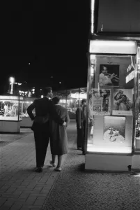 01167 Prints: Scenes in West Berlin, West Germany showing daily life continuing as normal soon after