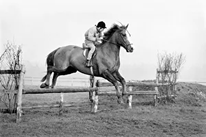 School for training jockey. The apprentices training centre for jockeys is at Kenilworth