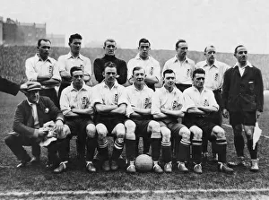 Scotland 1-2 England, Home International Championship match at Hampden Park
