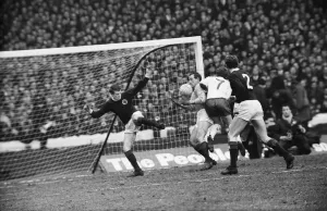 01407 Prints: Scotland 1 v England 1. UEFA European Championship Group 8 match at Hampden Park