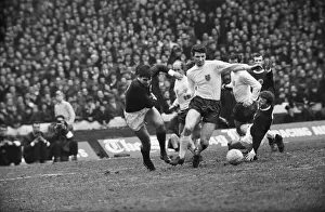 01407 Prints: Scotland 1 v England 1. UEFA European Championship Group 8 match at Hampden Park