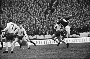 01407 Prints: Scotland 1 v England 1. UEFA European Championship Group 8 match at Hampden Park
