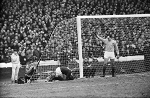 01407 Prints: Scotland 1 v England 1. UEFA European Championship Group 8 match at Hampden Park