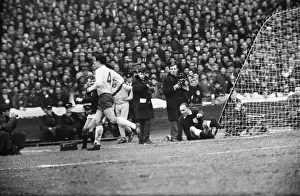 01407 Prints: Scotland 1 v England 1. UEFA European Championship Group 8 match at Hampden Park