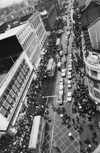 This was ScotlandIs busiest shopping street - Argyle Street