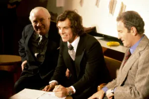 Contract Prints: Scottish forward Joe Jordan with manager Dave Sexton (right