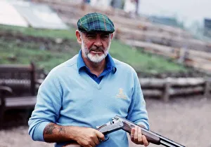 Tartan Prints: Sean Connery clay shooting at Gleneagles in Scotland - June 1988 MSI