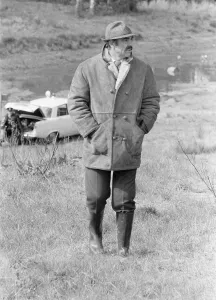 00780 Prints: Sean Connery during location filming in Bracknell for the movie Offence
