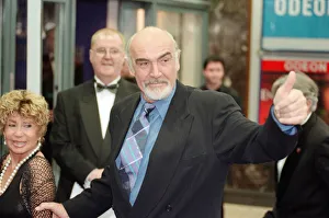 Premieres Prints: Sean Connery and his wife Micheline at the film premiere of Entrapment