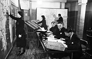 01438 Prints: Second Great Fire of London. Scene in the regional control room