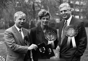 00105 Prints: Senior BBC reporters for BBC TV coverage of April 9th 1992 election
