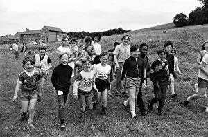 Images Dated 10th August 1985: Setting off on a sponsored walk from Rodger Lane are youngsters