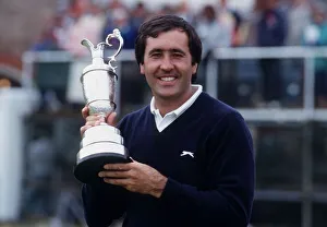 00188 Prints: Seve Ballesteros with 1988 British Open trophy July 1988